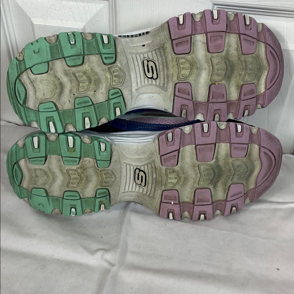 Skechers D’ Lites air-cooled, memory foam athletic shoes size 9. White/pink/blue - Picture 7 of 9